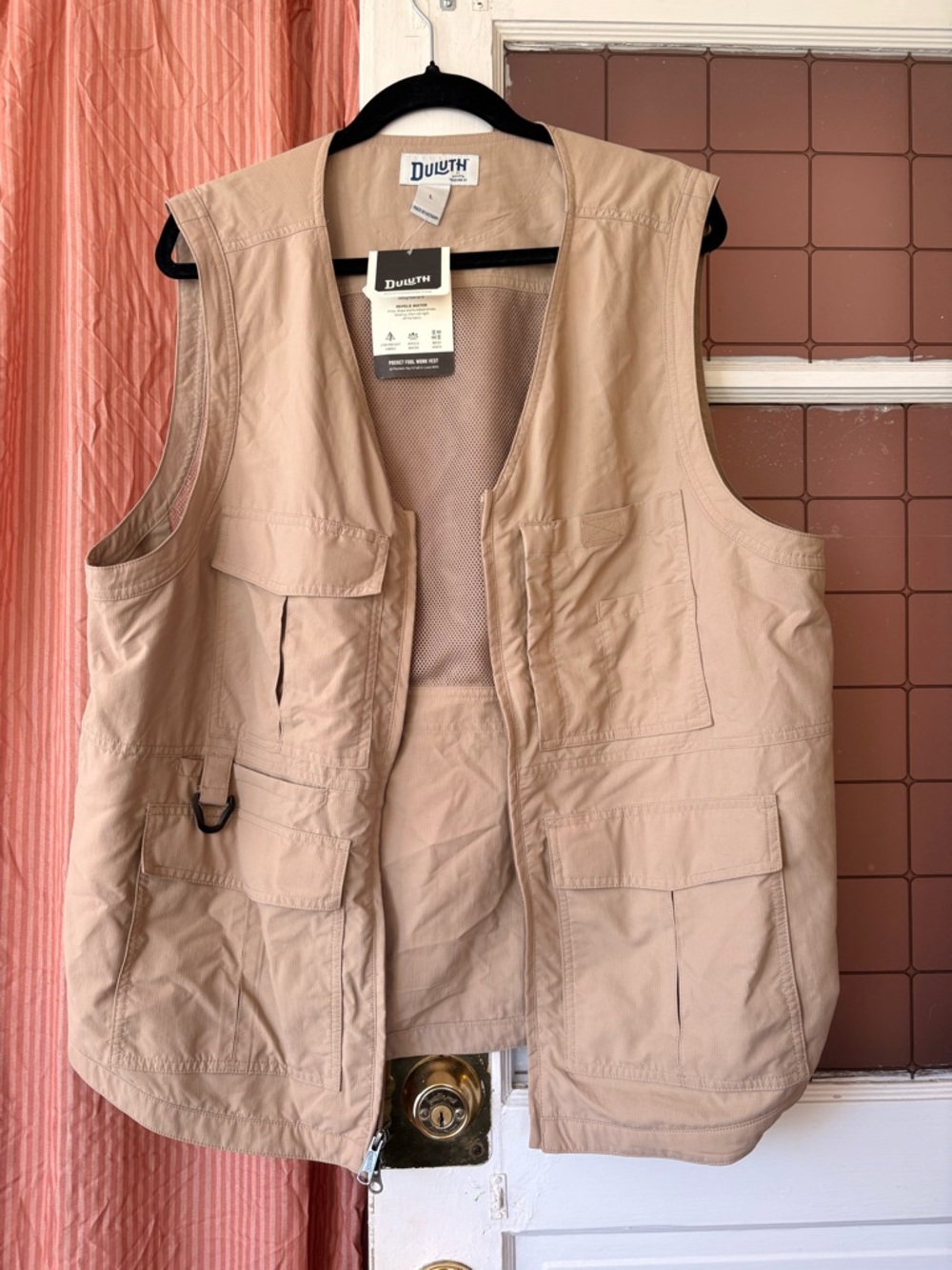 Duluth Men's Pocket Fool Work Vest — Large, NWT